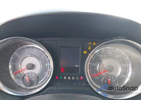 2016 Chrysler Town & Country Touring из США, поврежденный, VIN 2C4RC1BG4GR300171